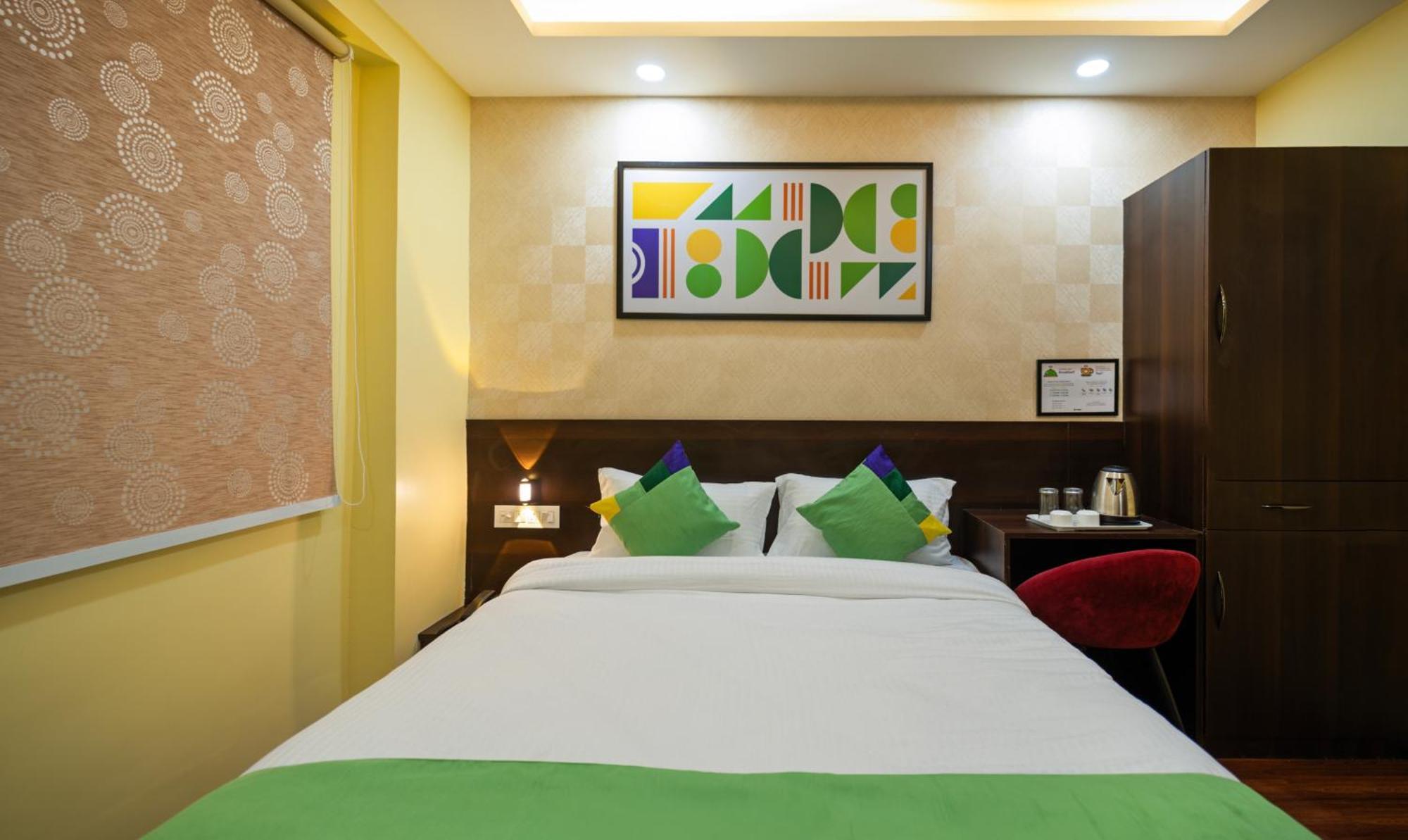 Treebo Taj Square, 10 Mins From Airport Hotel Patna  Bagian luar foto